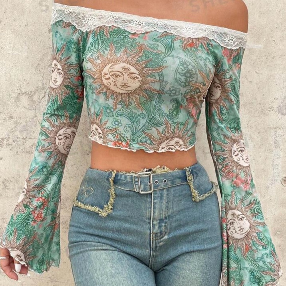 🥳SALE🥳 Sun and moon top